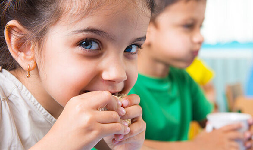 TK-lunchen-op-school